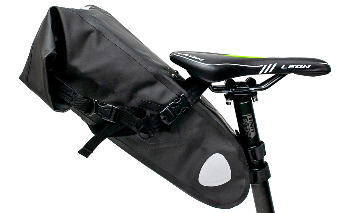 Фотография Велосумка под седло BRAVVOS A2-402, размеры 62x14x14 см, водоотталкивающая, черная